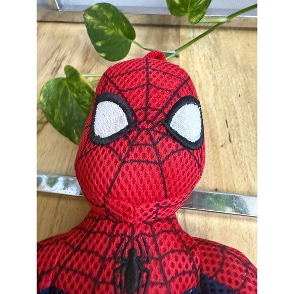 Marvel Spider-Man plush - Picture 3 of 10